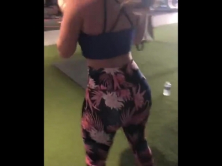 sophie dee workout workout big tits big ass milf